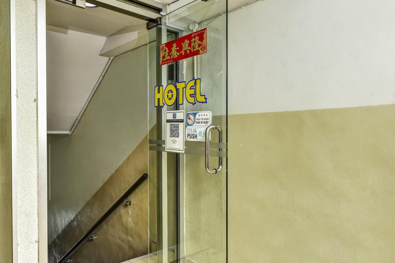 Hotel Bintang Каджанг Экстерьер фото